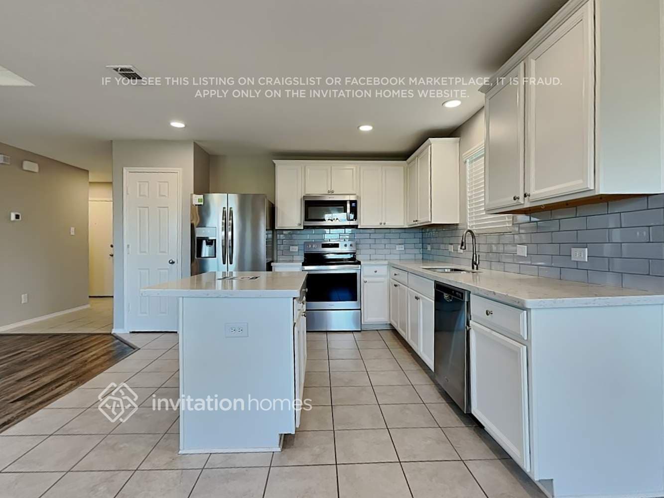 Building Photo - 2245 Heaton St