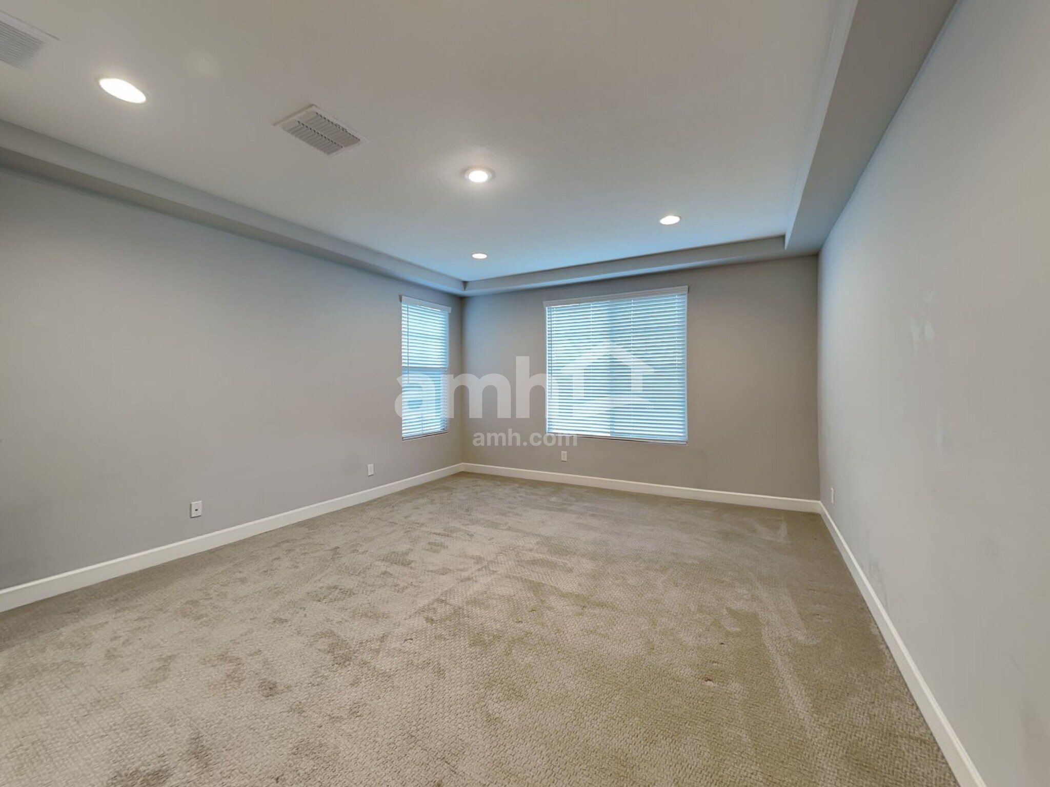 Building Photo - 18251 W Thunderhill Pl