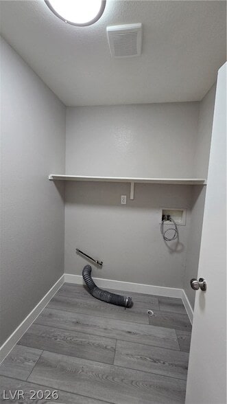 Building Photo - 1614 White Skies Ct