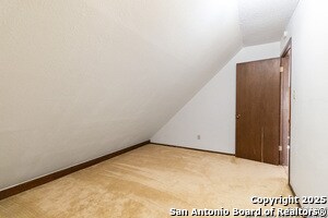 Building Photo - 2676 Woodcrest Dr