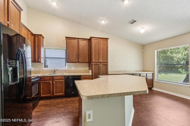 Building Photo - 1565 Shearwater Dr