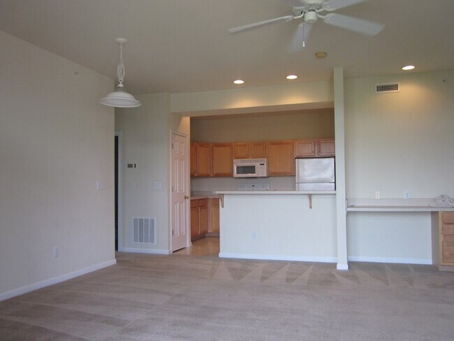Primary Photo - 655 Woodbrook Dr