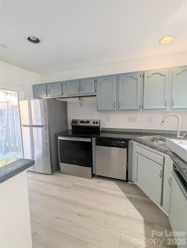 Building Photo - 5976 Prescott Ct