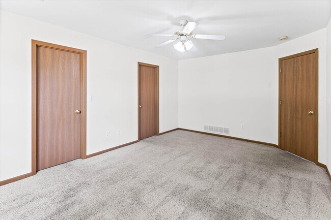 Building Photo - 3708 Panther Dr