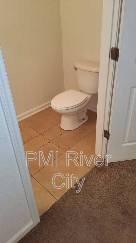 Building Photo - 8550 Argyle Business Loop