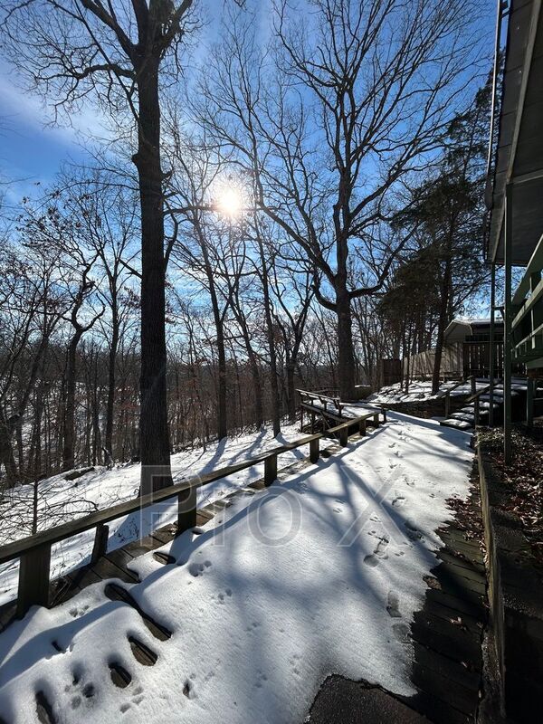 Building Photo - 24 Skyline Dr