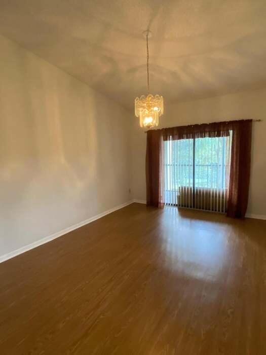 Building Photo - 7879 Willow Spring Dr