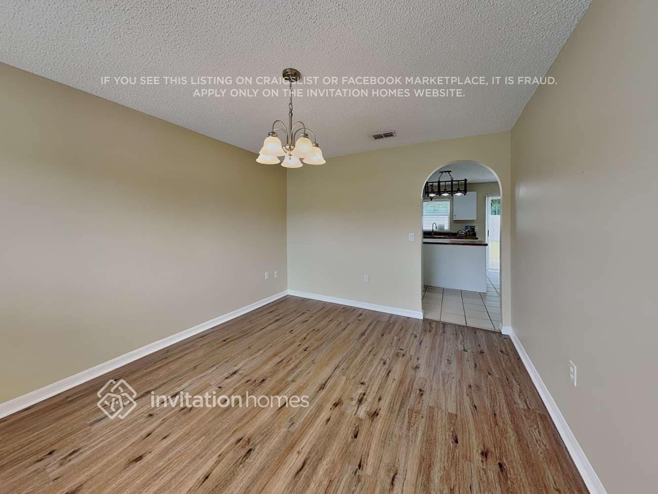 Building Photo - 3904 Stonefield Dr