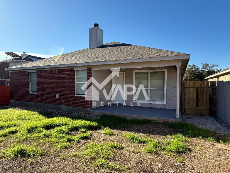 Building Photo - 6019 Mountain Meadow