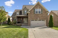 Building Photo - Welcome home to this beautifully maintaine...