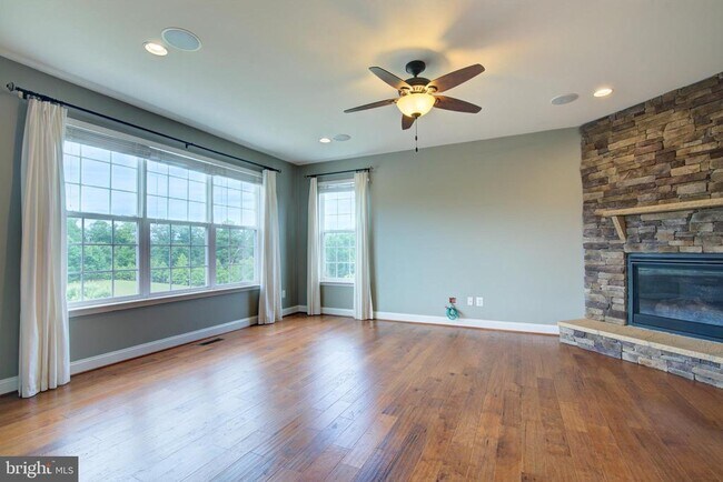 Building Photo - 13481 Arcadian Dr