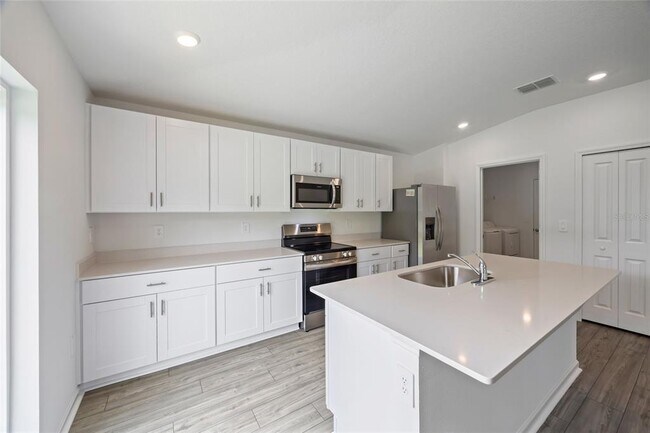 Building Photo - 1305 NW 48th Terrace