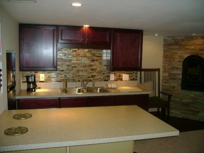 Building Photo - 20 Locust Grove Rd