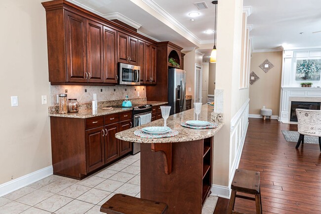 Building Photo - Luxurious Condo in Downtown Fayetteville