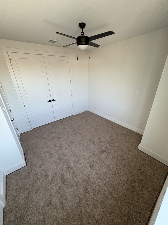 Building Photo - For Lease | 3 Bed, 3.5 Bath | 2,139 Sq Ft | Timber Heights Village |