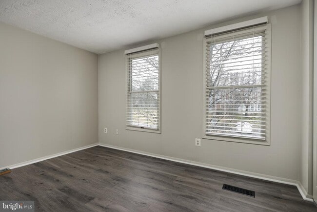 Building Photo - 8736 Susquehanna St