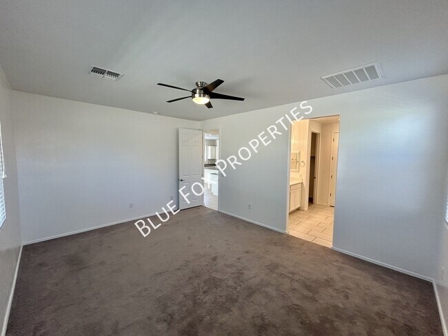Building Photo - 7214 S Via Tierra Mesa