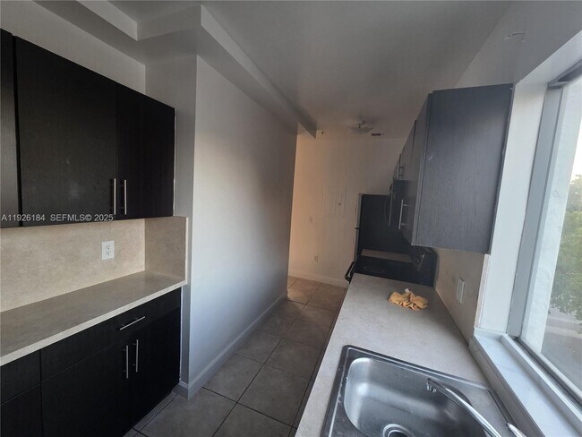 Building Photo - 2389 NW 26th St