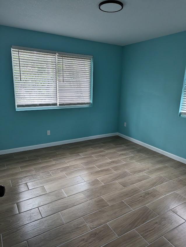 Building Photo - 2010 Seminole Blvd S