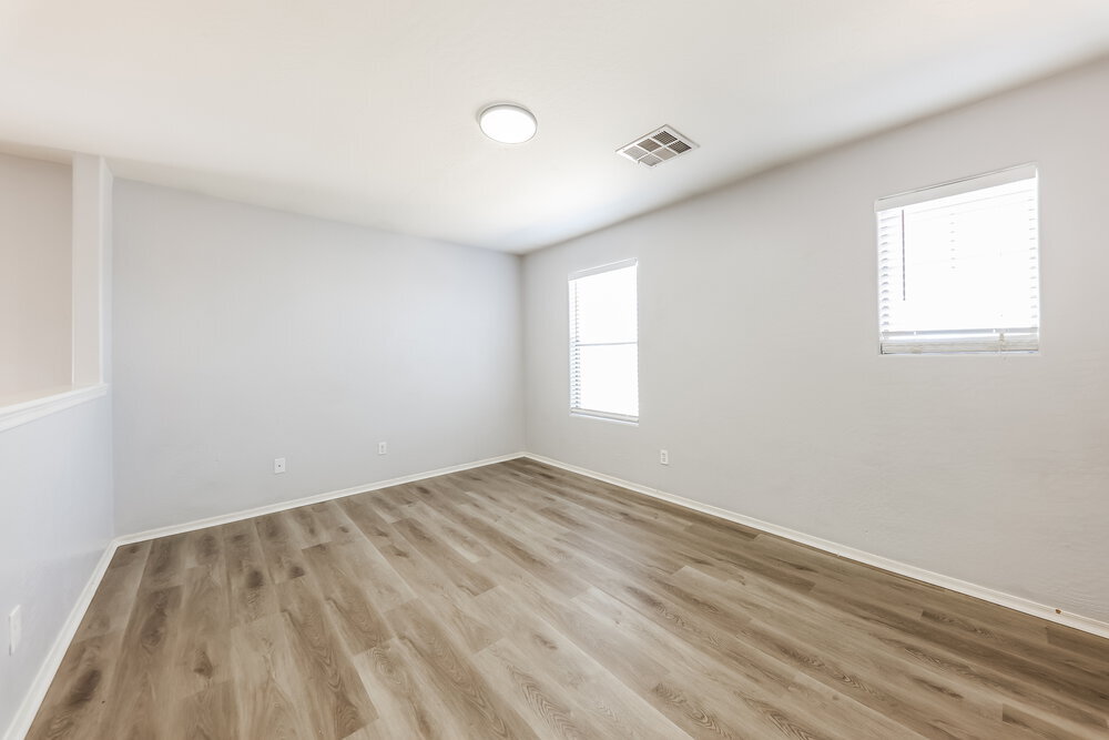 Building Photo - 16809 W Central St