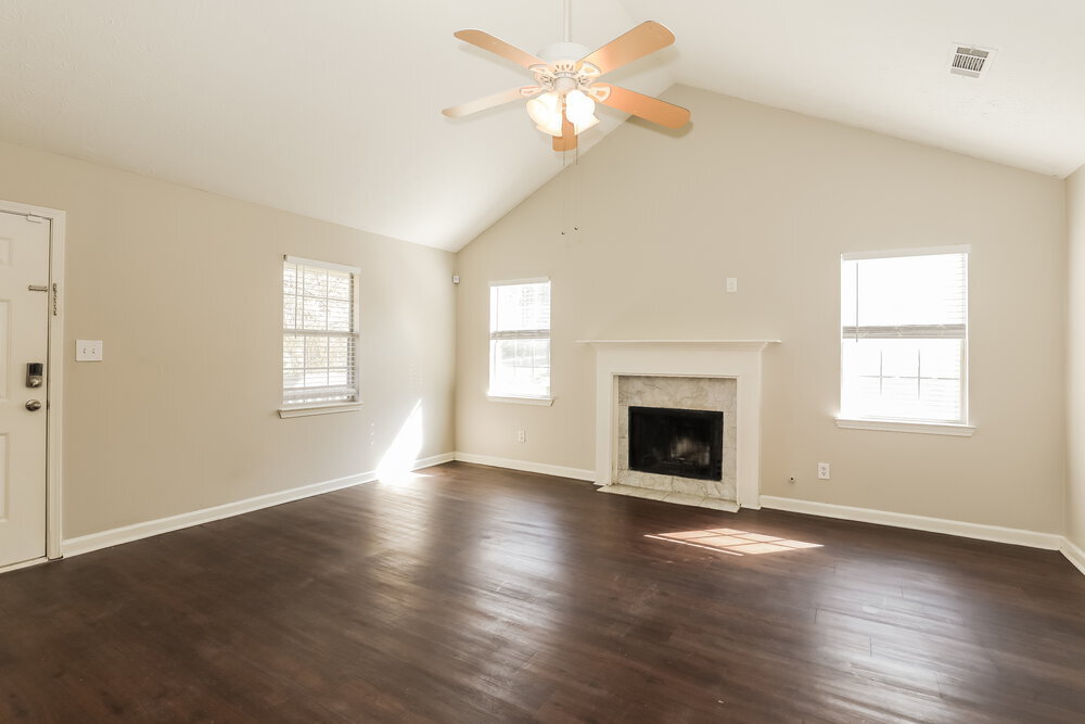 Building Photo - 505 Horseshoe Cir