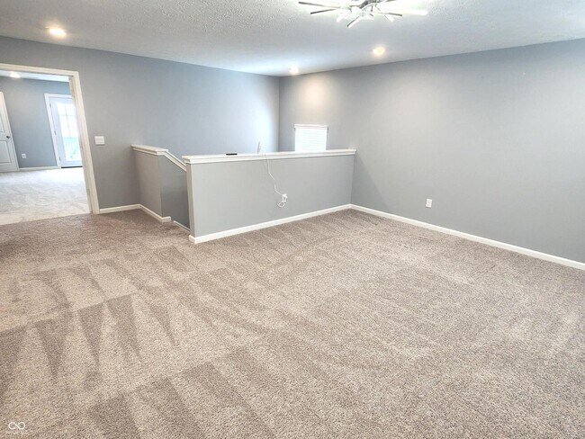 Building Photo - 5817 Flat Hill Dr