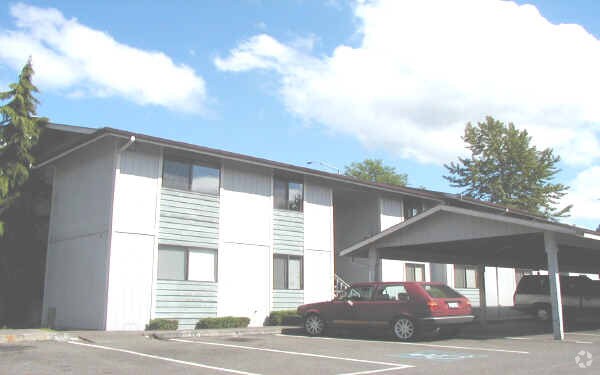 Primary Photo - Faircrest Apartments
