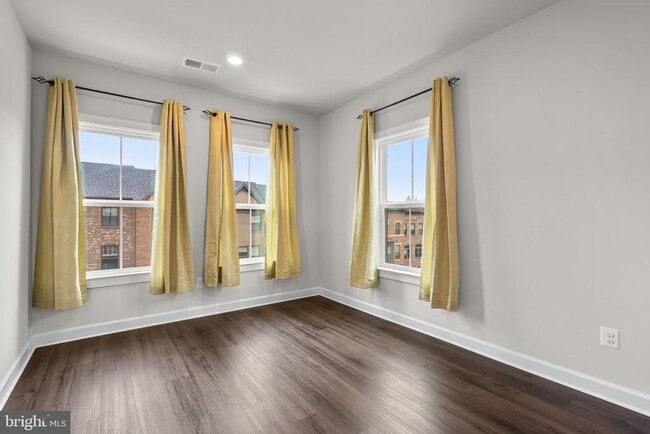 Building Photo - 9271 Wood Violet Ct