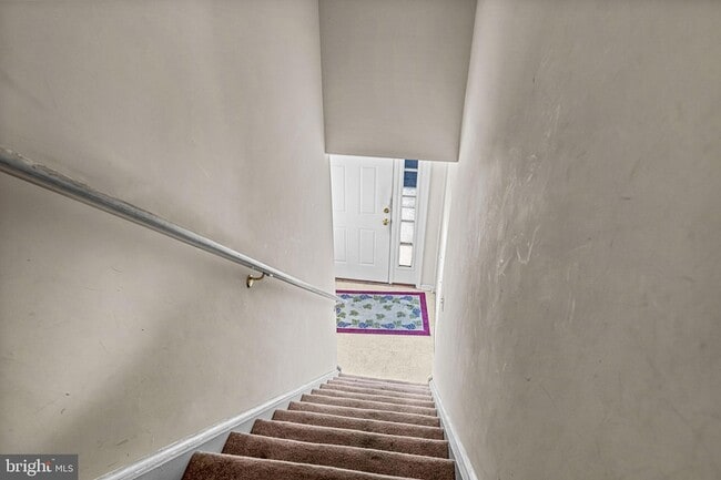 Building Photo - 656 Covington Ct