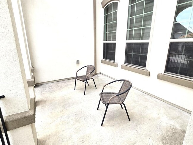 Building Photo - 2900 Zoysia Dr