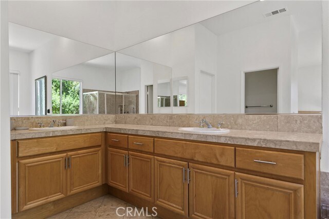 Building Photo - 76956 Comanche Ln