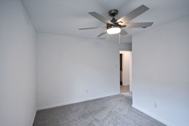 Building Photo - 11559 Field Briar