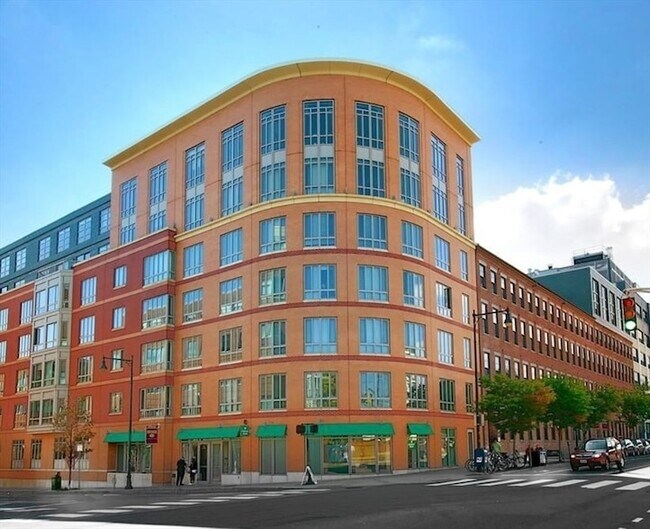 Building Photo - 150 Cambridge St