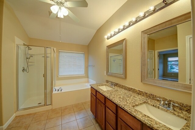 Building Photo - 25623 Coral Vine
