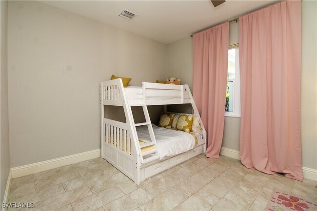 Building Photo - 6184 Whitaker Rd