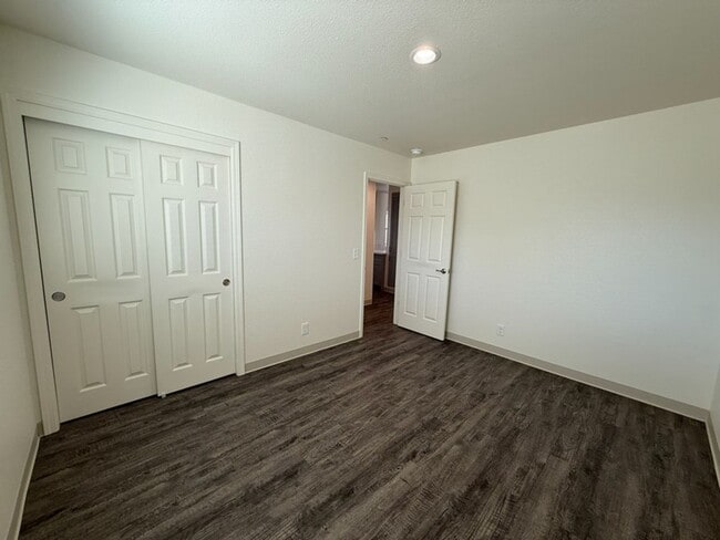 Building Photo - Free Month of Rent for Move in before Dec 1st - Brand New 2 Bedroom Apartment in Guadalupe