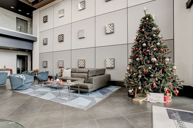 Building Photo - Heart of Old Town!!  Lofted Furnished Rental.  2 Parking Spots. Modern Living Resort!!  Front doo...