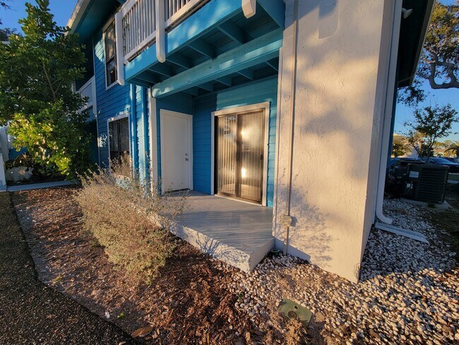 Building Photo - 455 US-19 ALT