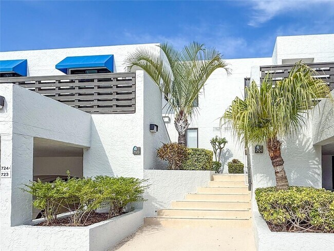 Building Photo - 724 Bayport Wy