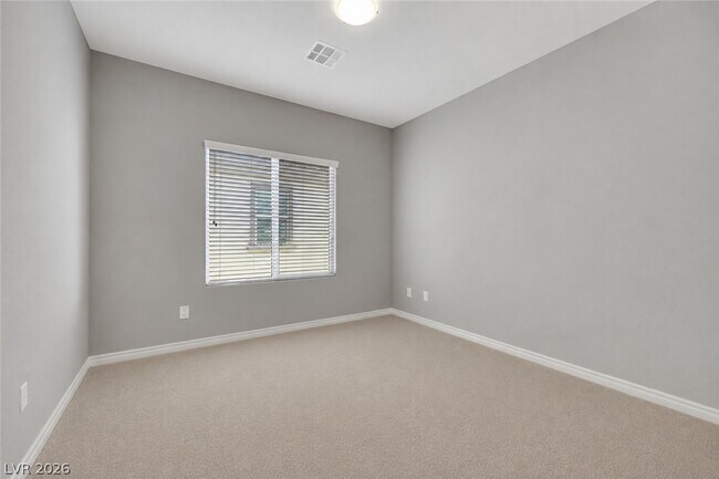 Building Photo - 224 Highspring St