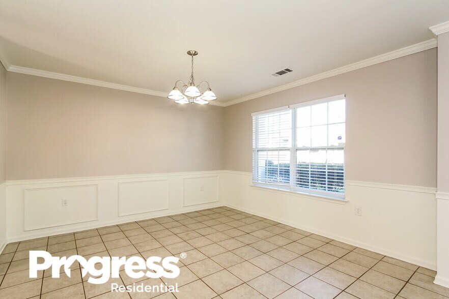 Building Photo - 4521 Oakburn Drive