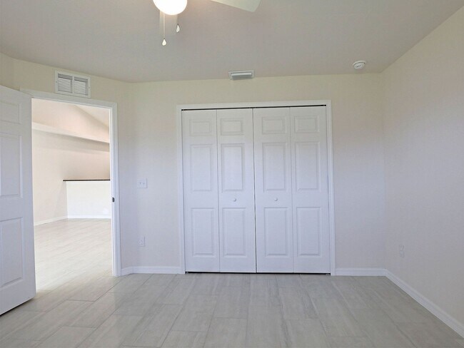 Building Photo - Cape Coral 826