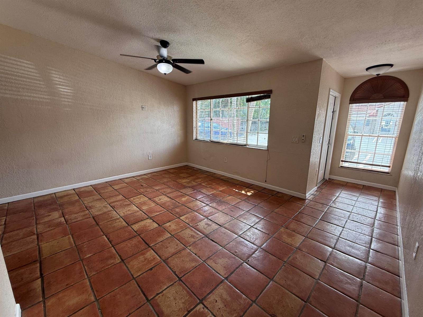 Building Photo - 6978 NW 166th Ter