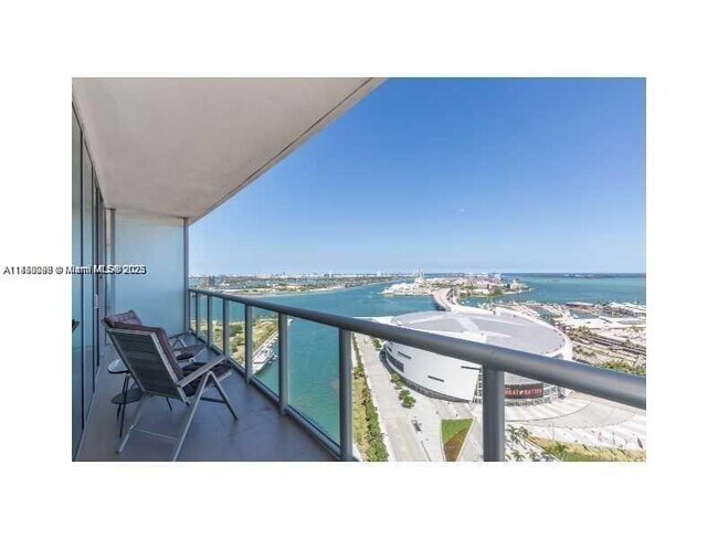 Building Photo - 888 Biscayne Blvd