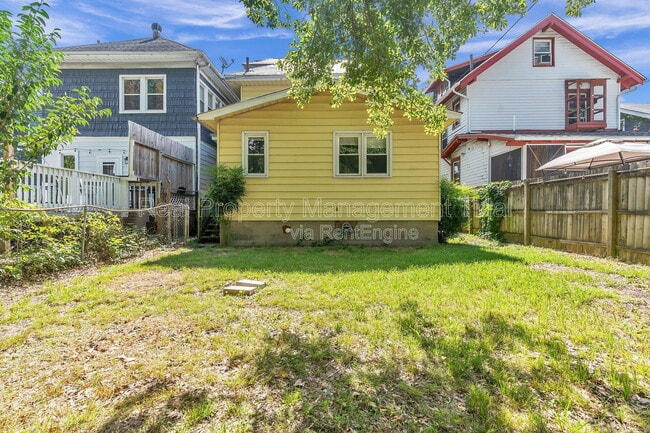 Building Photo - 4511 Newport Ave