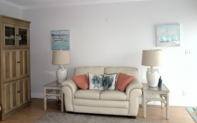 Building Photo - 2020 Terra Mar Dr