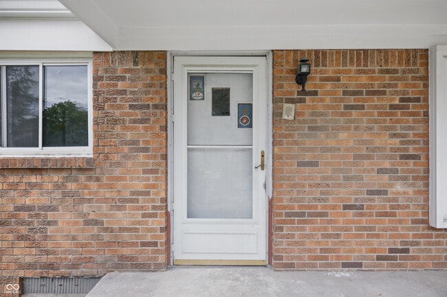 Building Photo - 1116 Heatherwood Dr