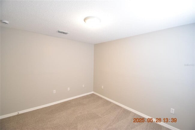 Building Photo - 30634 Birdhouse Dr