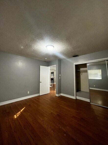 Building Photo - 4753 NW 41st St