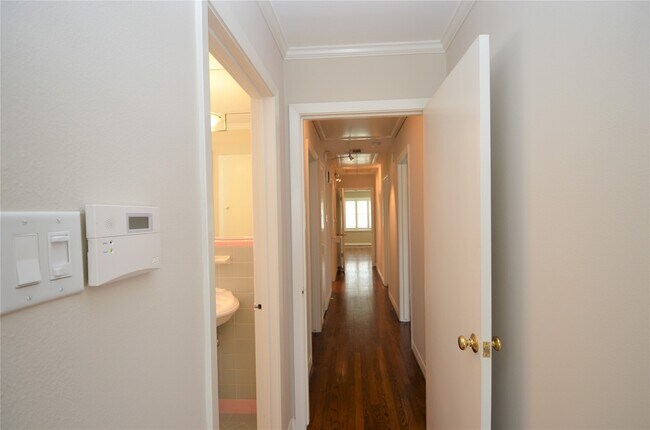 Building Photo - 4009 Nenana Dr